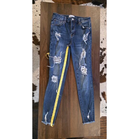 Tricot Distressed Skinny Jeans Sz 9/29 Leopard Patch Ripped Denim Mid Rise Jeans - Picture 4 of 6